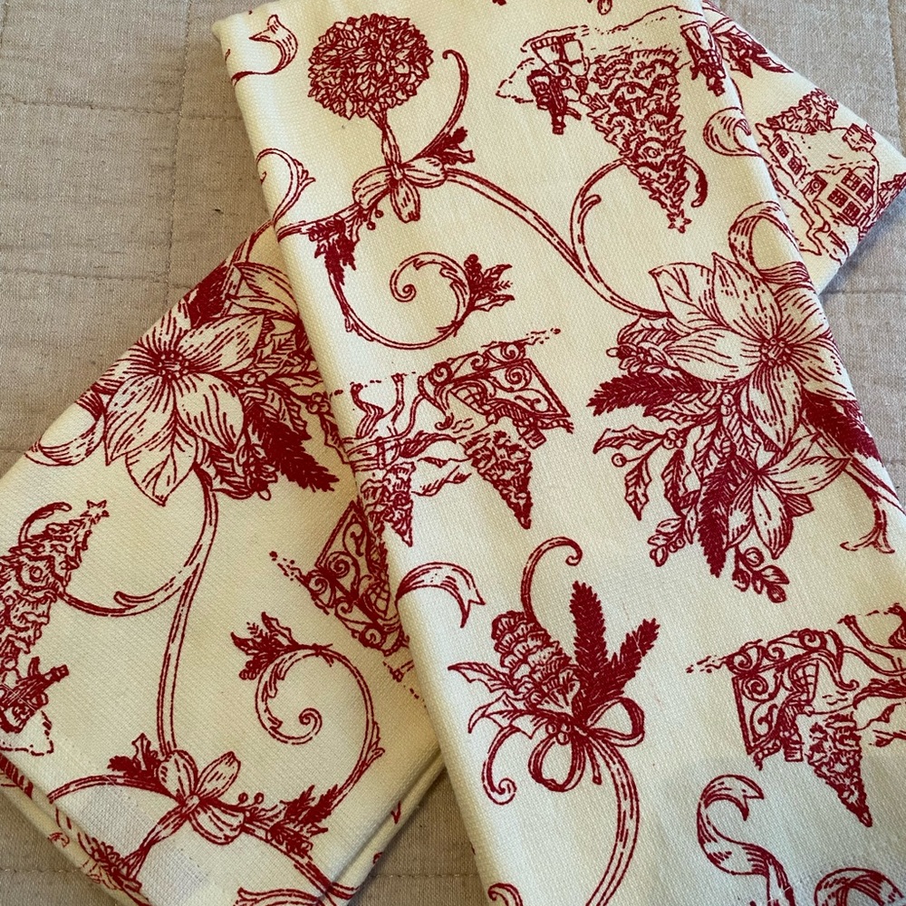Brand New Kitchen Linens! - Picture 3 of 4